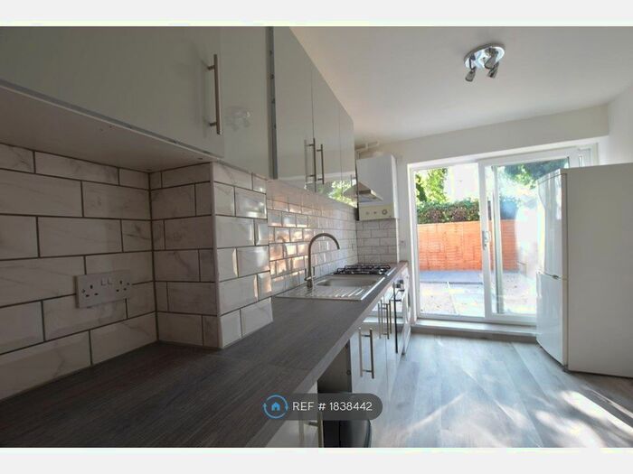 3 Bedroom Terraced House To Rent In Tower Gardens Road, London, N17