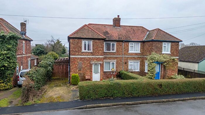 3 Bedroom Semi-Detached House For Sale In High Street Kirmington, Ulceby, South Humberside, DN39