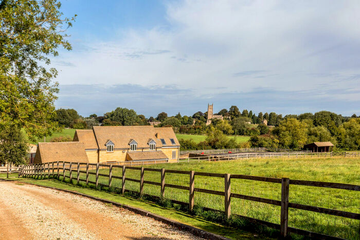 8 Bedroom Detached House For Sale In Catbrook, Chipping Campden, GL55