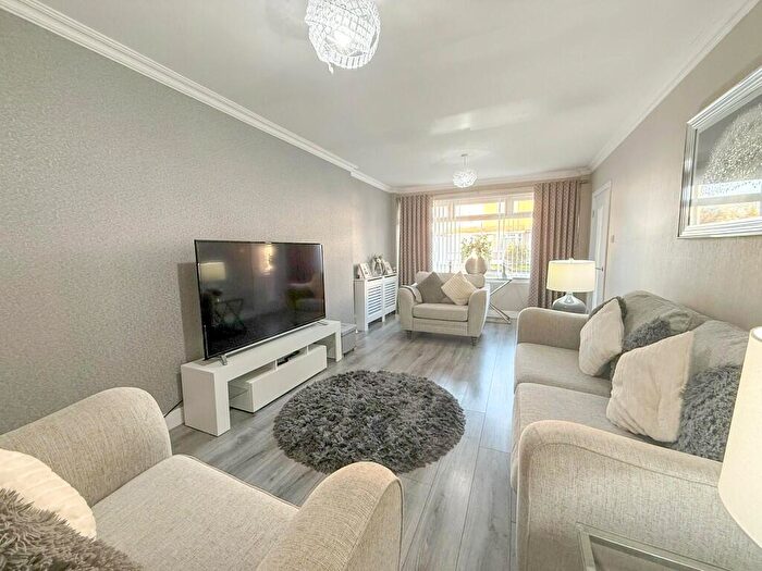 4 Bedroom Semi-Detached House For Sale In Highfield Drive, Stevenston, KA20