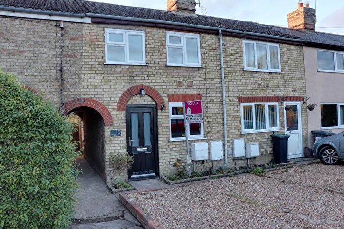 2 Bedroom Terraced House For Sale In Hitchin Road, Henlow, Bedfordshire, SG16