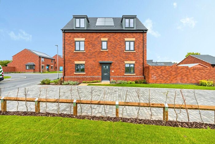 4 Bedroom Semi-Detached House For Sale In Weavers Grange, London Road, Bozeat, NN29