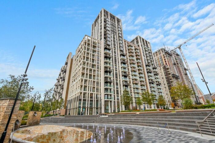 2 Bedroom Flat To Rent In Belvedere Row Apartments, Fountain Park Way, London, W12