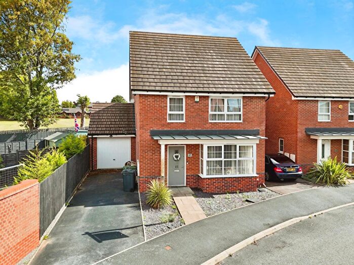 4 Bedroom Detached House For Sale In Centenary Lane, Wednesbury, Wednesbury, WS10