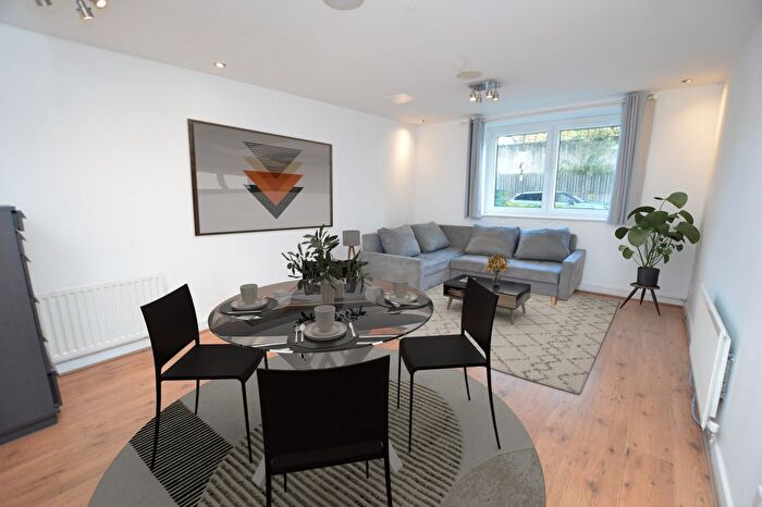 2 Bedroom Flat For Sale In Pilrig Heights, Edinburgh, EH6