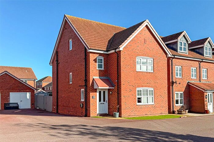 4 Bedroom Detached House For Sale In Hinchliff Drive, Littlehampton, West Sussex, BN17