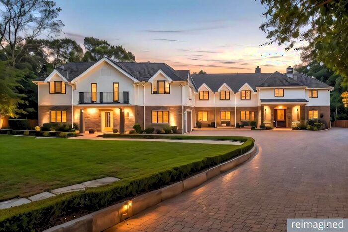 7 Bedroom Detached House For Sale In Withinlee Road, Prestbury, SK10