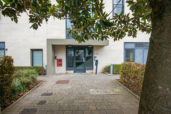 2 Bedroom Penthouse For Sale In Corinthian, Midland Road, Westmoreland, Bath, Bath And North East Somerset, BA2