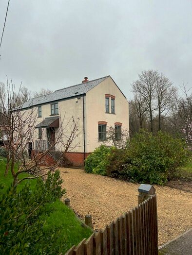 5 Bedroom Detached House To Rent In Eynsham Road, OX29