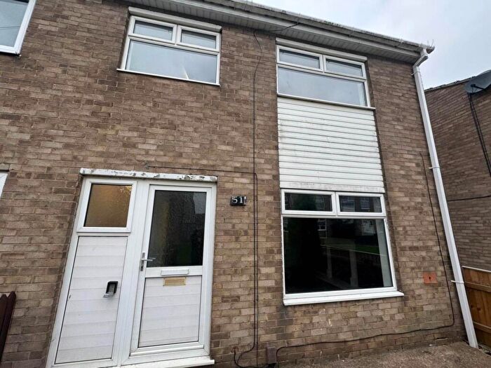 3 Bedroom End Of Terrace House To Rent In Westerdale Way, Grimsby, DN37