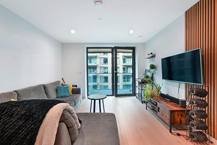 1 Bedroom Flat For Sale In John Cabot House, Royal Wharf, E16