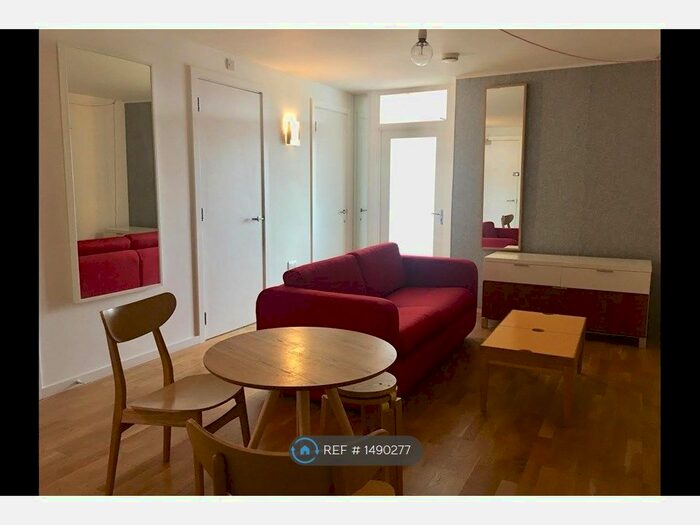 2 Bedroom Flat To Rent In Arklow Road, London, SE14