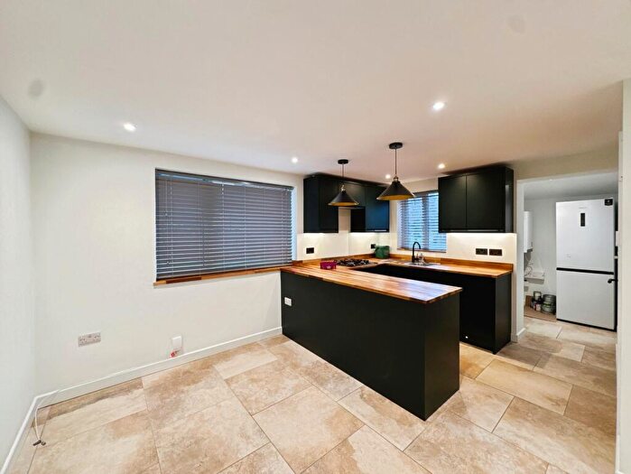 1 Bedroom Ground Maisonette To Rent In Joseph Way, Stratford-upon-Avon, CV37