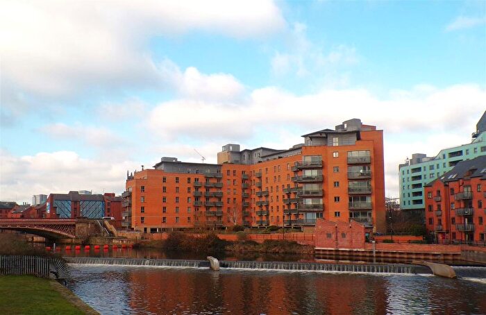 2 Bedroom Flat To Rent In Merchants Quay, East Street, Leeds, LS9