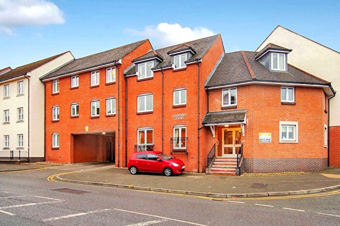 1 Bedroom Flat For Sale In Goddard Court, Cricklade Street, Swindon, Wiltshire, SN1