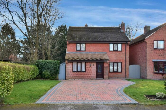 4 Bedroom Detached House For Sale In The Park, North Muskham, Newark, NG23