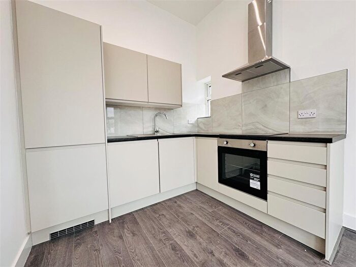 1 Bedroom Flat To Rent In Albert Road, Eccles, M30