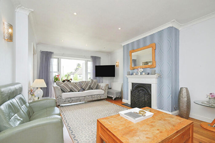 4 Bedroom Detached House For Sale In Malmesbury Road, Chippenham, SN15
