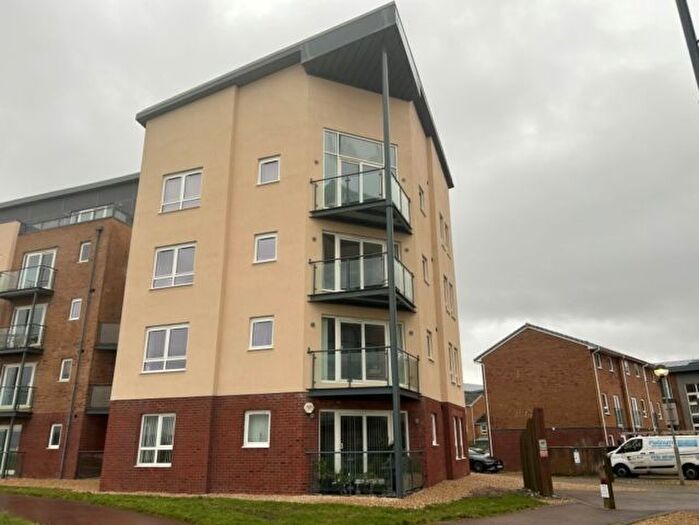 2 Bedroom Property To Rent In Cwrt Myrddin, Millenium Quay, Llanelli, SA15