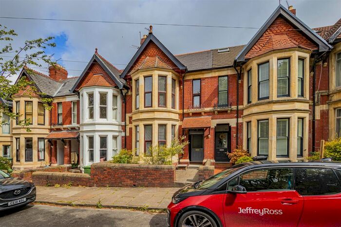 3 Bedroom Property To Rent In Syr Davids Avenue, Canton, Cardiff, CF5