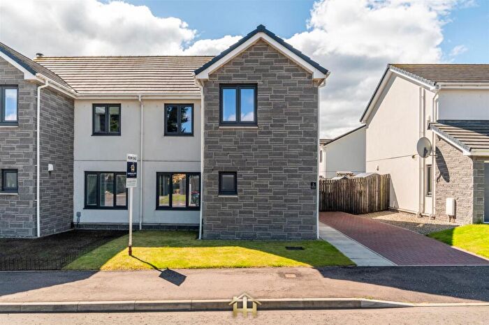3 Bedroom Semi-Detached House For Sale In Greenfield Crescent, Dundee, DD4
