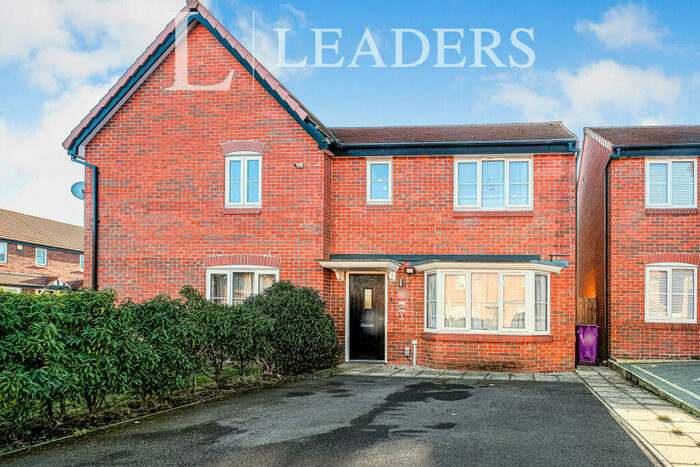 3 Bedroom Semi-Detached House To Rent In Marrow Drive, L7