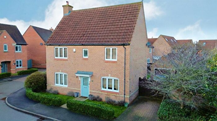 4 Bedroom Detached House For Sale In Hillcrest Drive, Loughborough, LE11