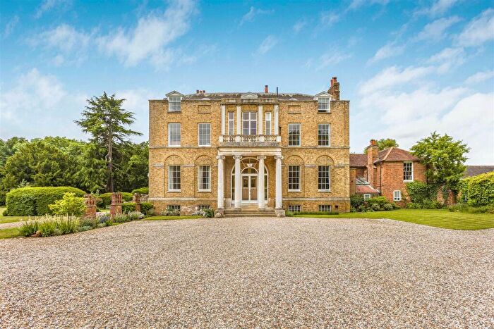 3 Bedroom Apartment For Sale In Marden Hill, Hertford, SG14