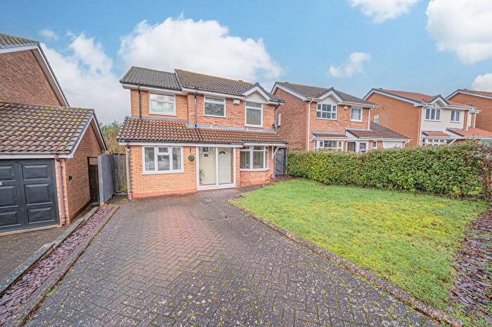 5 Bedroom Detached House For Sale In Stoneton Crescent, Balsall Common, CV7