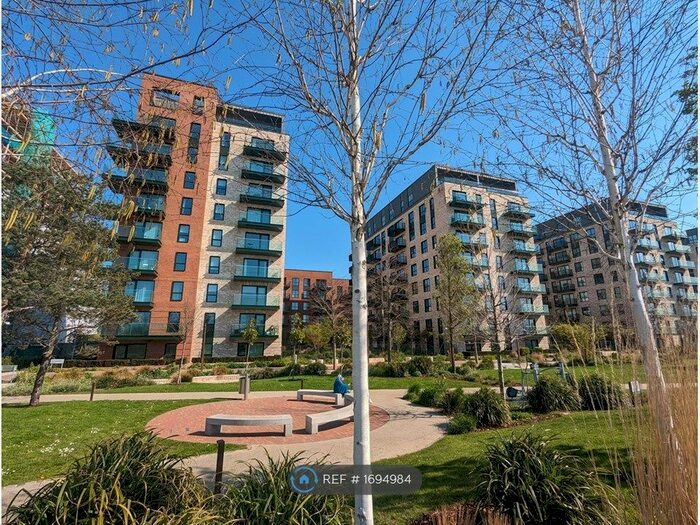 2 Bedroom Flat To Rent In Randolfe Road, Southall, UB1