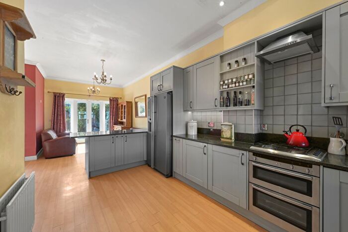 4 Bedroom Terraced House For Sale In Kingston Road, Raynes Park, SW20