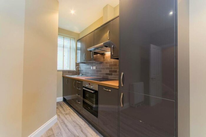 1 Bedroom Flat To Rent In Mansfield Road, South Croydon, Croydon, CR2