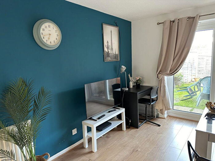 2 Bedroom Semi-Detached House To Rent In Valens Close, Crownhill, Milton Keynes, MK8