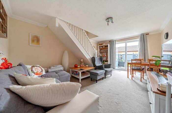 2 Bedroom End Of Terrace House For Sale In Avocet Way, Bicester, OX26