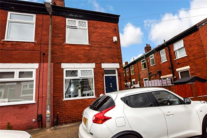 2 Bedroom End Of Terrace House For Sale In Robert Street, Sale, Greater Manchester, M33