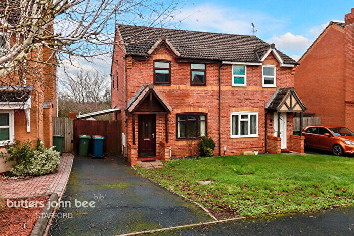 3 Bedroom Semi-Detached House For Sale In The Crescent, Stafford, ST16