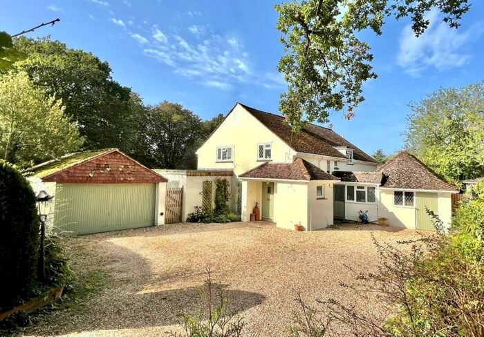 4 Bedroom Detached House For Sale In Barrack Lane, Crow Hill, Ringwood, BH24