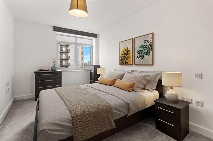 1 Bedroom Apartment To Rent In Rathbone Market, Barking Road, London, E16