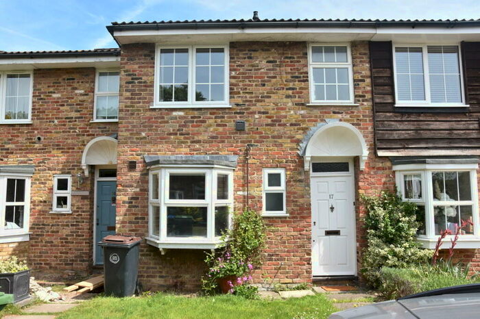 3 Bedroom Terraced House To Rent In Mossfield, Cobham, Surrey, KT11