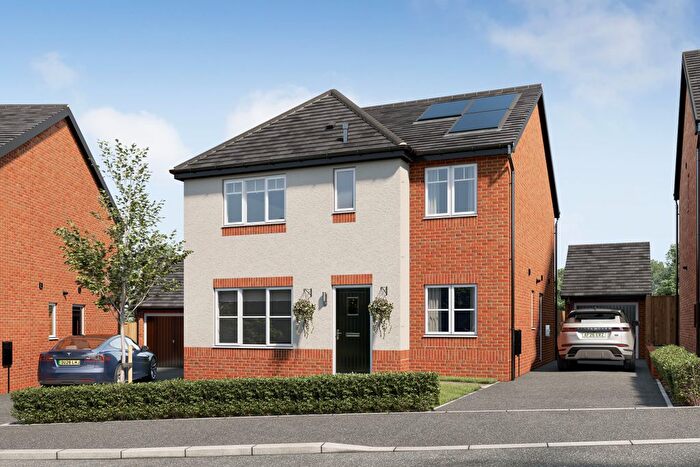 4 Bedroom Detached House For Sale In Rossendale Drive, Adlington, PR6