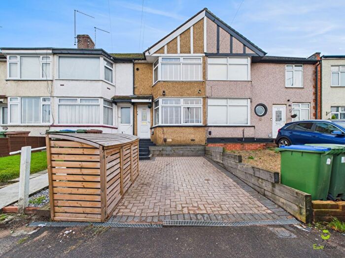 3 Bedroom Terraced House For Sale In Parkside Avenue, Bexleyheath, Kent, DA7
