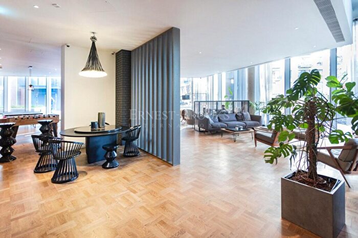 2 Bedroom Apartment To Rent In Astell House, London City Island, Canning Town, E14