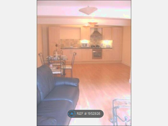 2 Bedroom Flat To Rent In Equity Chambers, Bradford, BD1