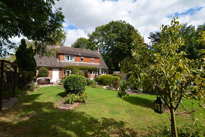 3 Bedroom Detached House For Sale In Main Street, Kirklington, Newark, NG22