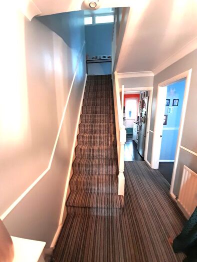 3 Bedroom Semi-Detached House To Rent In Attlee Road, Hayes, Middlesex, UB4