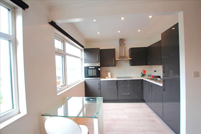 Studio To Rent In Bull Lane, Edmonton, London, N18