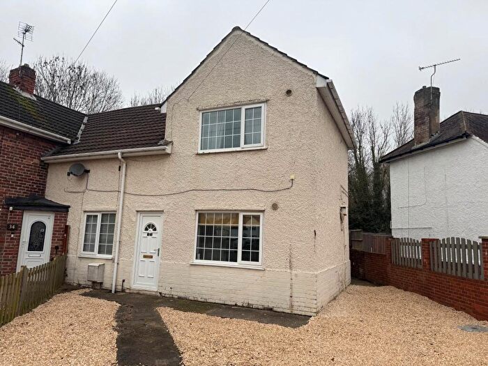 3 Bedroom Town House For Sale In Royds Crescent, Worksop, S80