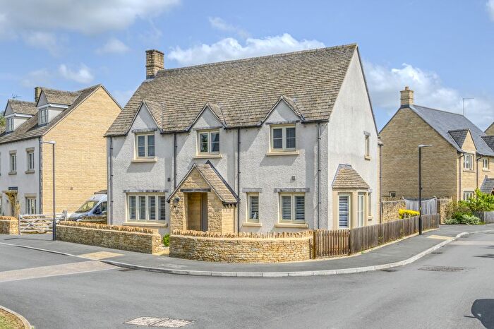 4 Bedroom Detached House For Sale In Teal Way, South Cerney, GL7