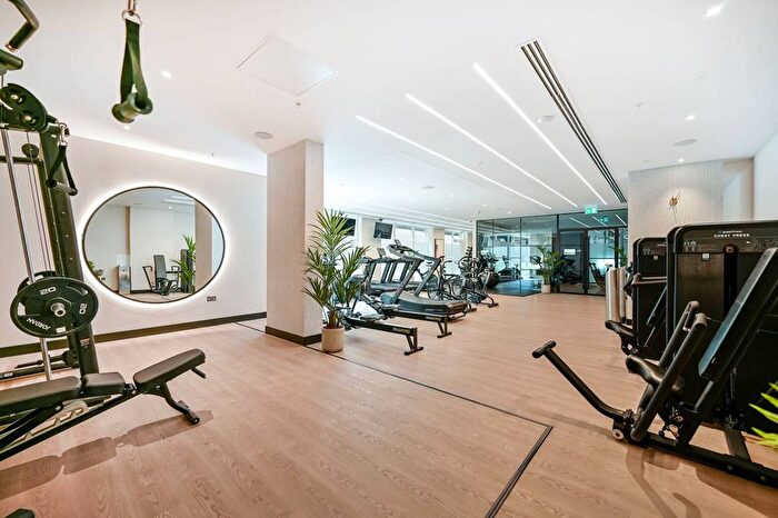 1 Bedroom Flat For Sale In Eden Grove, Staines, TW18