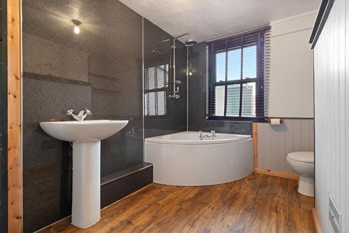 2 Bedroom Terraced House For Sale In Belmont Road, Malvern, WR14